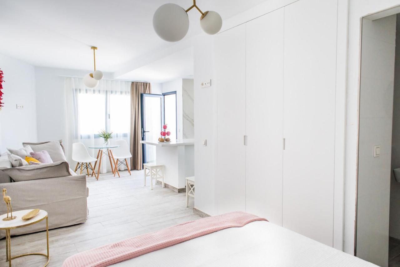Studio Lirio Seaview Corralejo By Holidays Home エクステリア 写真